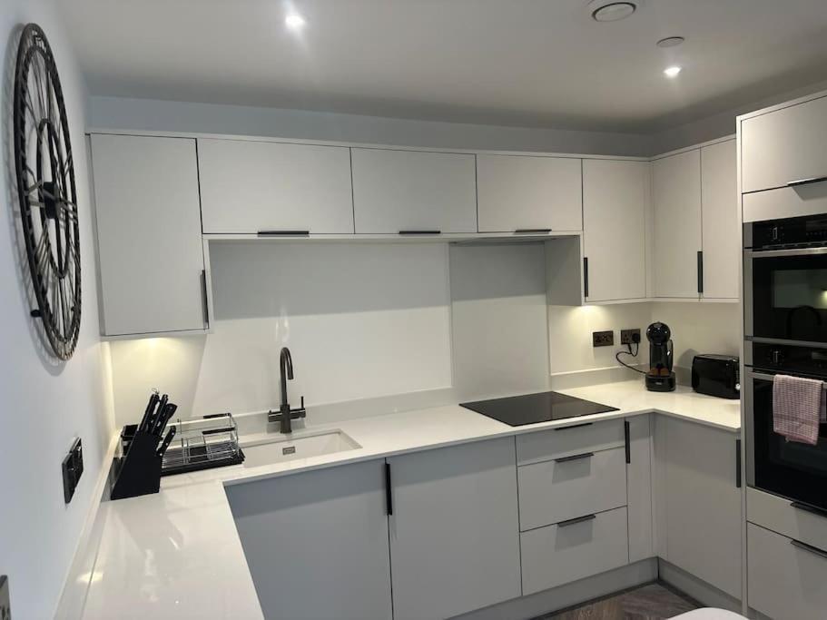 Museum View Apartments City Centre 1 Bedroom Cardiff Ngoại thất bức ảnh